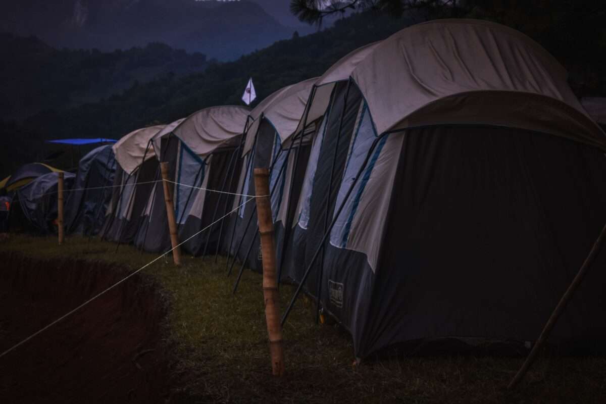 Recovery measure fof tent camping in thunder storm